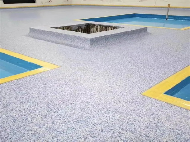 What is water-based epoxy colored sand floor paint? A 5-minute guide to understanding its "environmental and aesthetically pleasing" qualities.